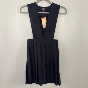 V-Neck Pleated Jumper